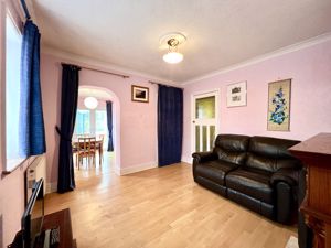 Living Room- click for photo gallery